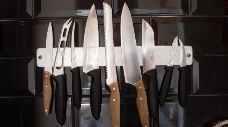 kitchen knives